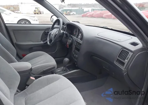 2004 Hyundai Elantra Gls/Gt из США, поврежденный, VIN KMHDN46D94U742864